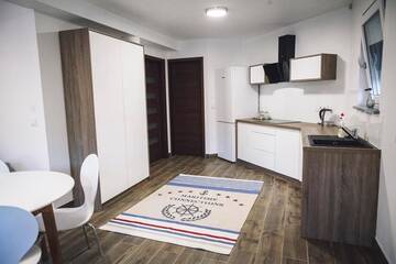 Фото номера Дом с 1 спальней Дома для отпуска Villa Tower Nad Jeziorem Nyskim г. Skorochów 19