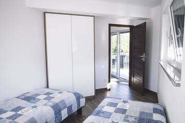 Фото номера Дом с 1 спальней Дома для отпуска Villa Tower Nad Jeziorem Nyskim г. Skorochów 12